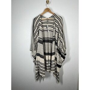 Joseph A Sweater Knit Shawl Poncho Cape Wrap
